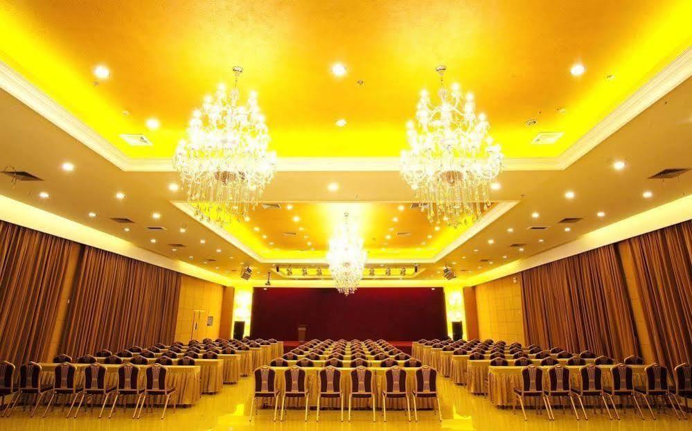 Jinyuan Hotel Wuzhou Екстер'єр фото