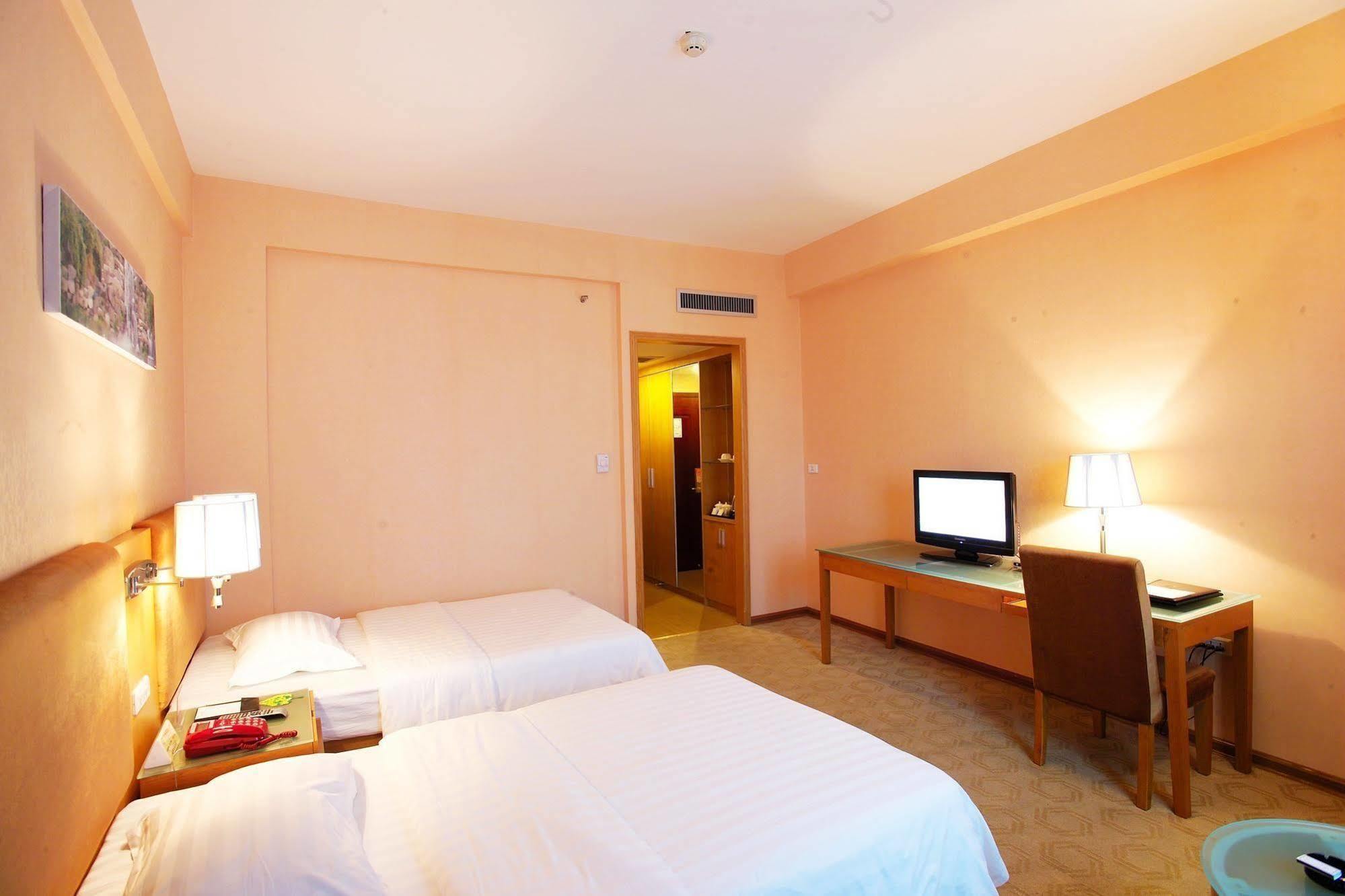 Jinyuan Hotel Wuzhou Екстер'єр фото